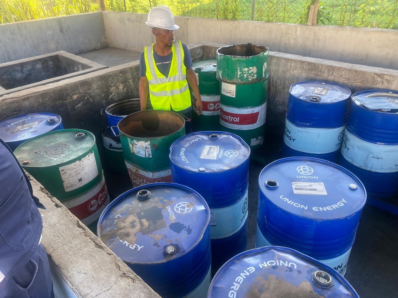 Used oil drums